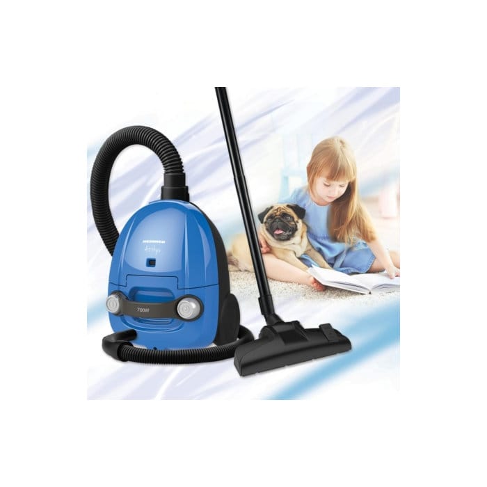 Heinner HVC-M700BL în utilizare – compact și ușor de manevrat